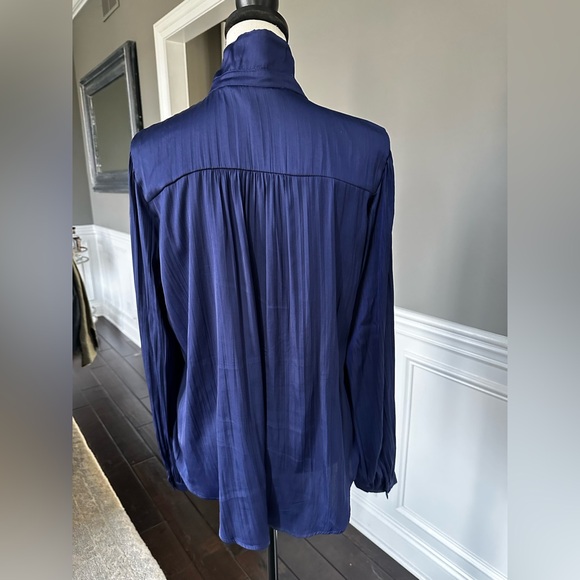 Anthropologie Blouse Like New! - Picture 2 of 5